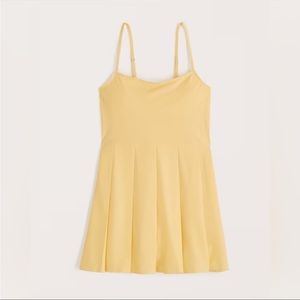 Abercrombie yellow pleated traveler dress